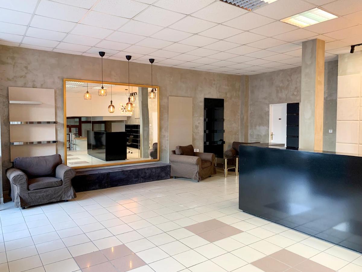 Holiday Home Prague Apartment *